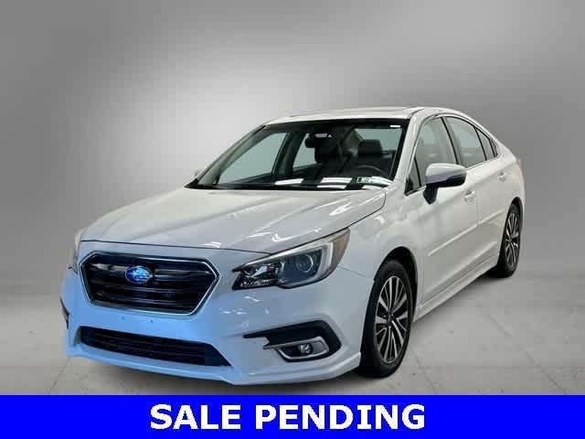2018 Crystal White Pearl Subaru Legacy