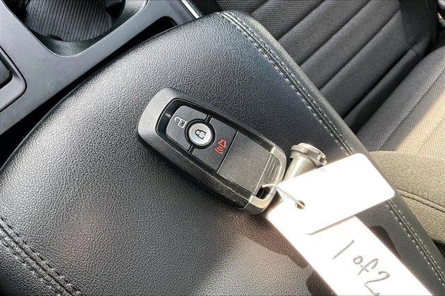 used 2022 Ford Edge car, priced at $20,211