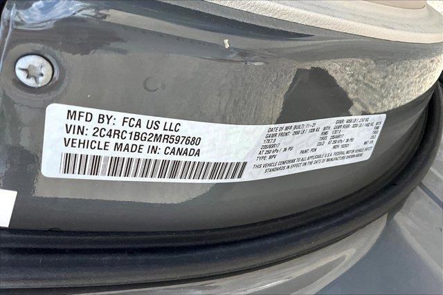 used 2021 Chrysler Pacifica car, priced at $19,995