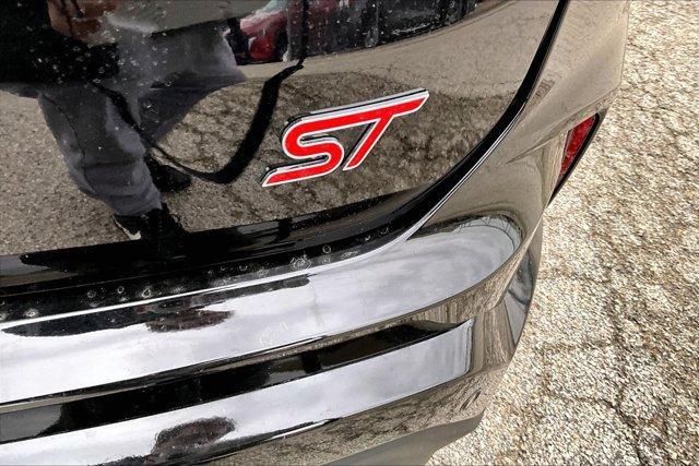 used 2024 Ford Edge car, priced at $37,691