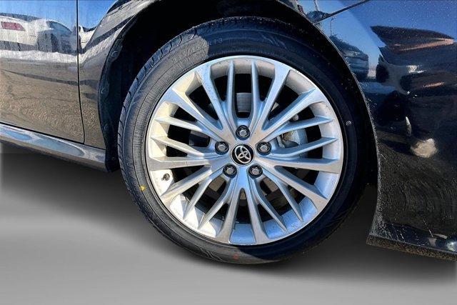 used 2020 Toyota Camry Hybrid car, priced at $22,995