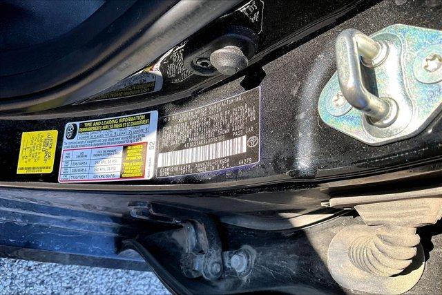 used 2020 Toyota Camry Hybrid car, priced at $22,995