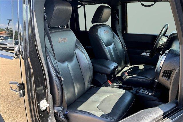 used 2014 Jeep Wrangler Unlimited car, priced at $13,395