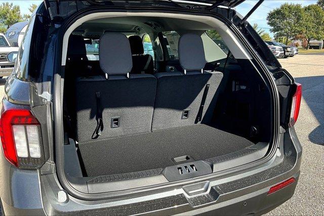 new 2026 Ford Explorer car, priced at $41,060