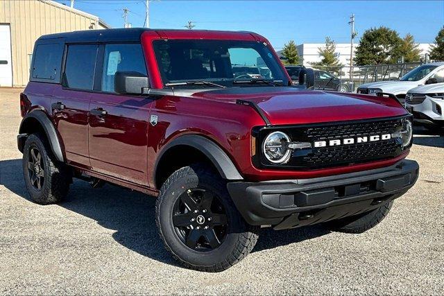 new 2025 Ford Bronco car, priced at $45,160
