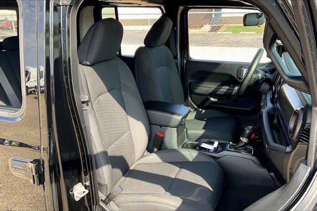 used 2022 Jeep Gladiator car, priced at $30,781