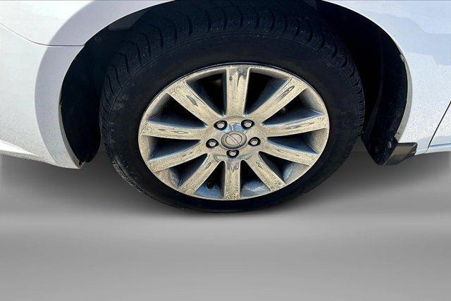 used 2012 Chrysler 200 car, priced at $9,495