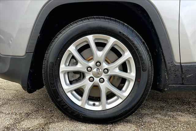 used 2017 Jeep Cherokee car, priced at $16,095