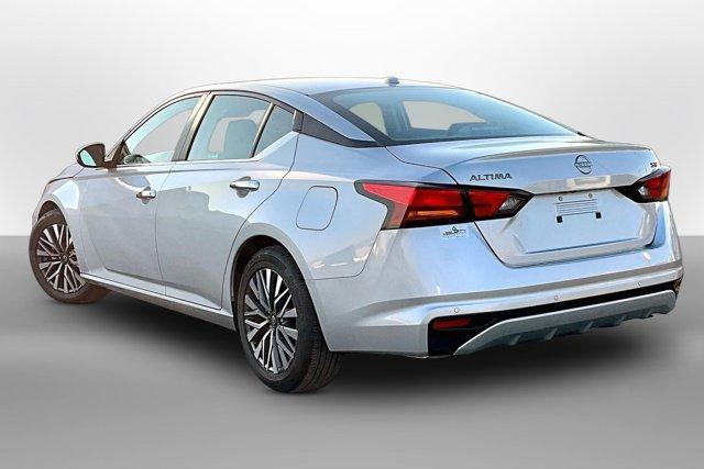 used 2023 Nissan Altima car, priced at $22,833