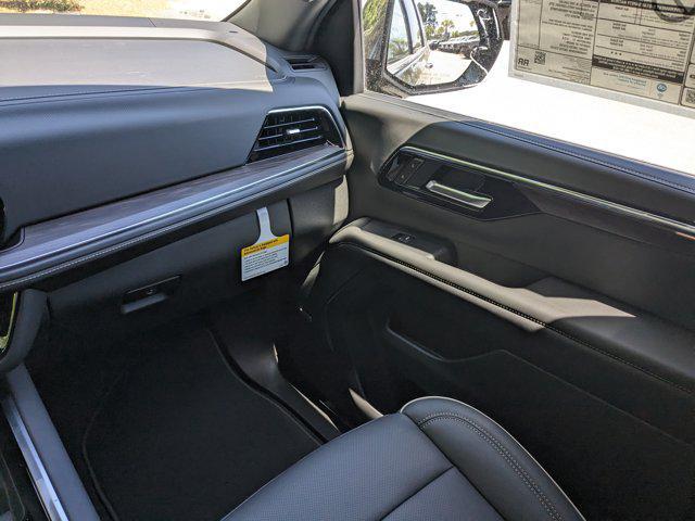 new 2025 Chevrolet Suburban car, priced at $81,795