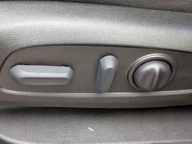 used 2023 Chevrolet Traverse car, priced at $27,795