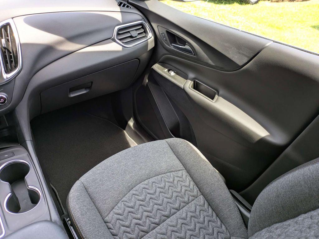 used 2024 Chevrolet Equinox car, priced at $24,644