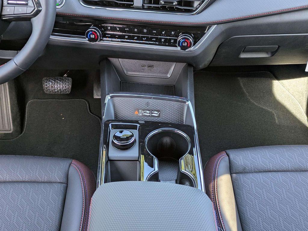 new 2026 Chevrolet Equinox car, priced at $38,375