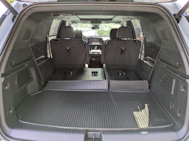 new 2026 Chevrolet Traverse car, priced at $44,226