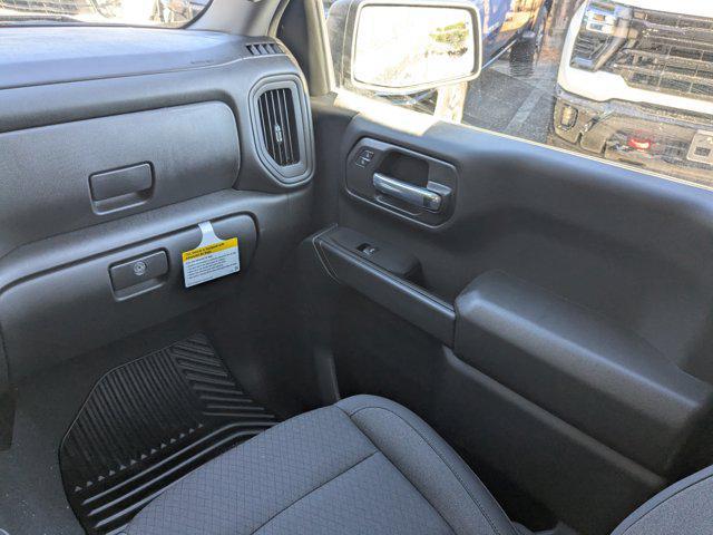 new 2025 Chevrolet Silverado 1500 car, priced at $52,494