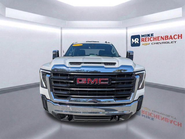 used 2024 GMC Sierra 2500 car, priced at $41,598