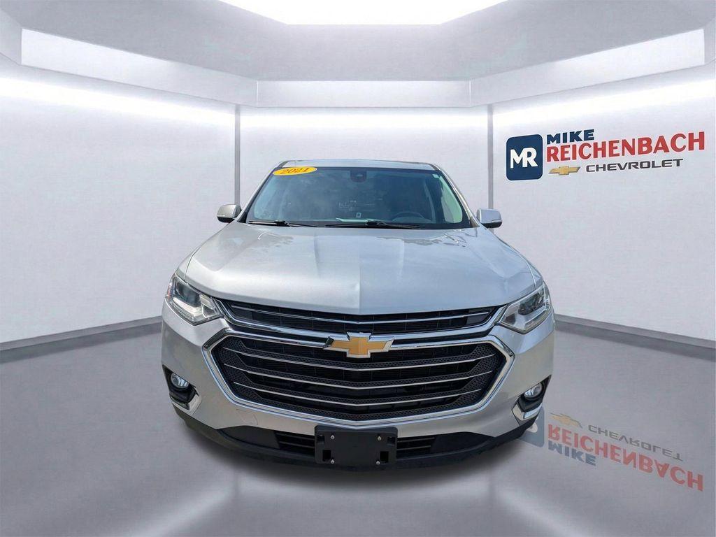 used 2021 Chevrolet Traverse car, priced at $25,190