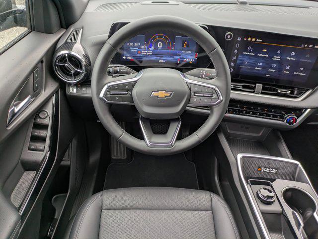 new 2026 Chevrolet Equinox car, priced at $33,530