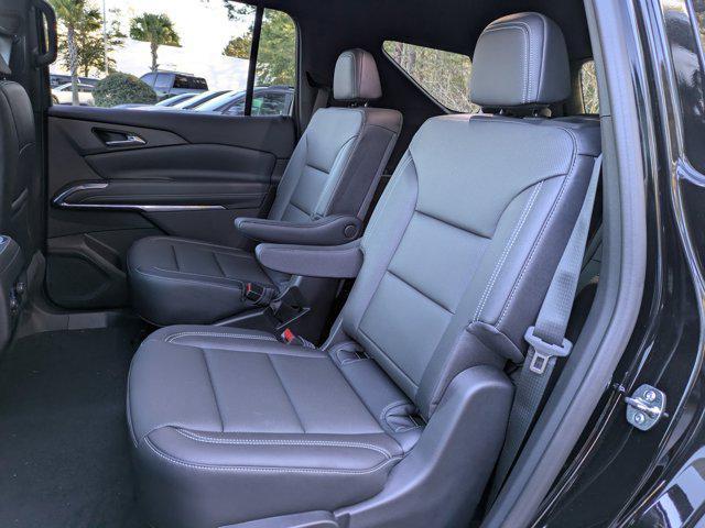 new 2026 Chevrolet Traverse car, priced at $47,305