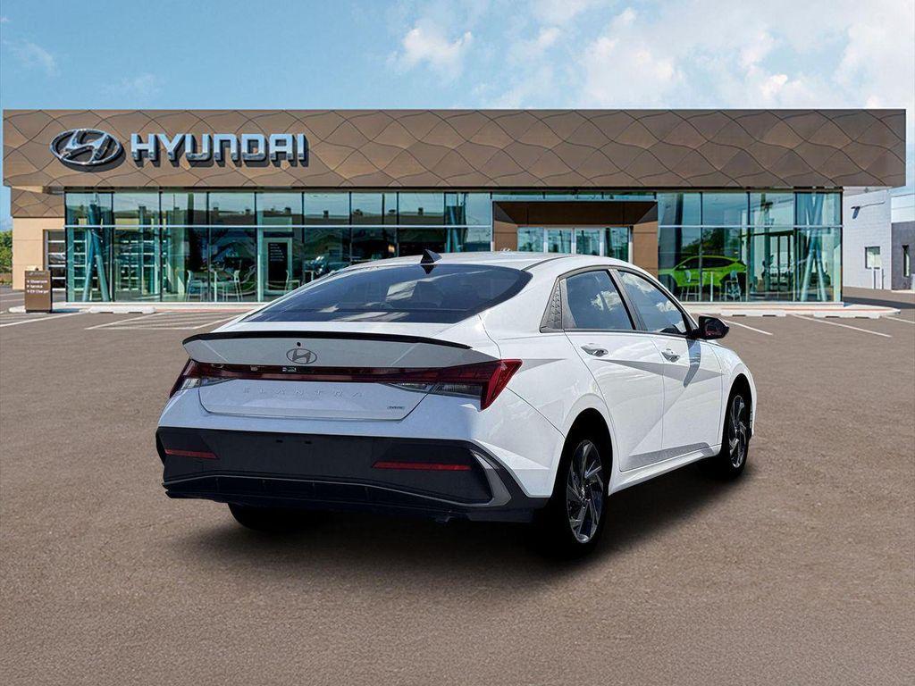 new 2026 Hyundai ELANTRA HEV car, priced at $29,795