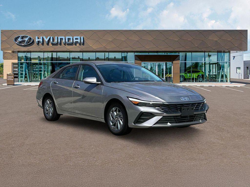 new 2025 Hyundai ELANTRA HEV car, priced at $26,813
