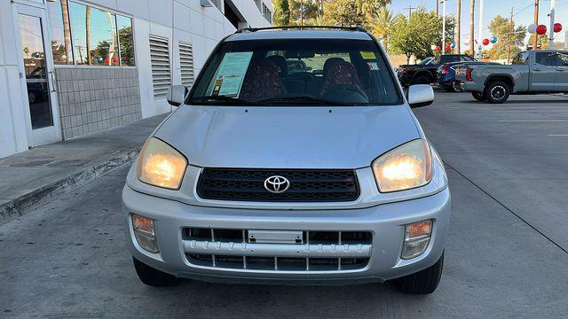 used 2002 Toyota RAV4 car