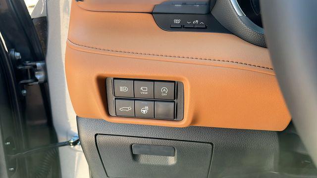new 2026 Toyota Highlander car, priced at $58,386