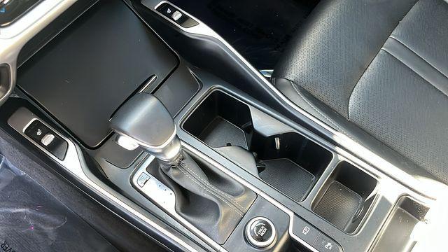 used 2023 Kia Sorento car, priced at $33,848
