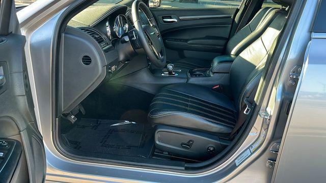 used 2014 Chrysler 300 car