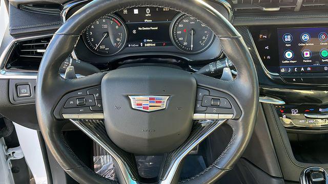 used 2022 Cadillac XT6 car, priced at $40,299