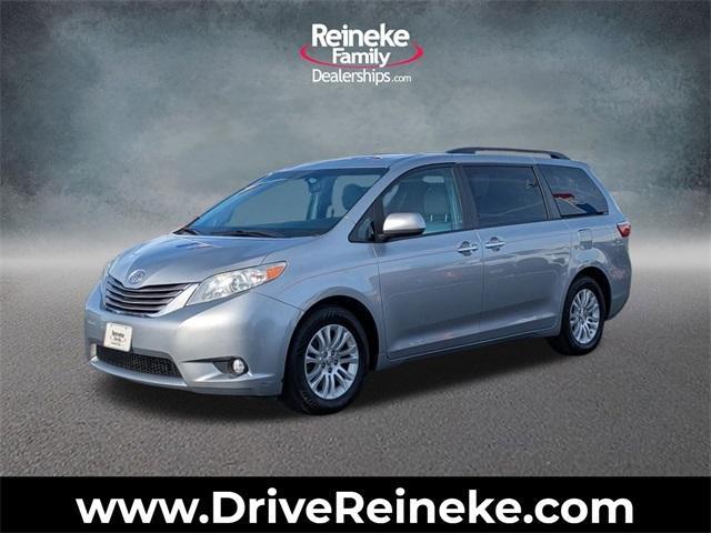used 2017 Toyota Sienna car, priced at $11,995