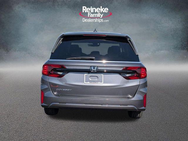 new 2026 Honda Odyssey car, priced at $44,290