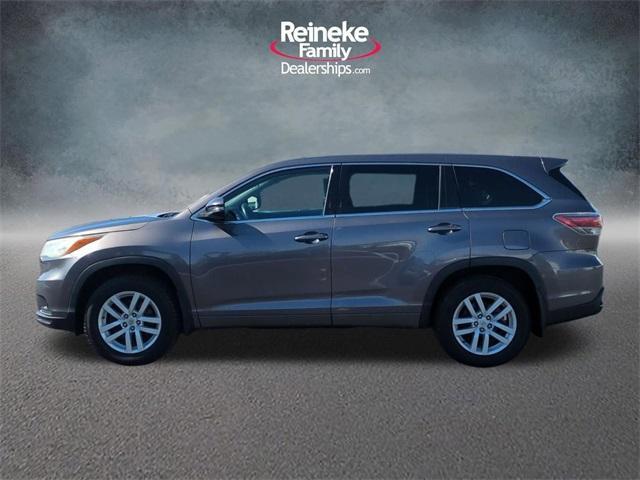 used 2015 Toyota Highlander car, priced at $14,495