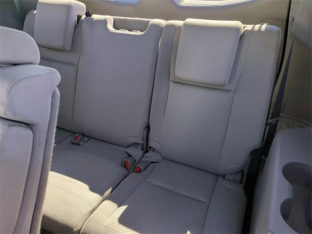 used 2015 Toyota Highlander car, priced at $14,495