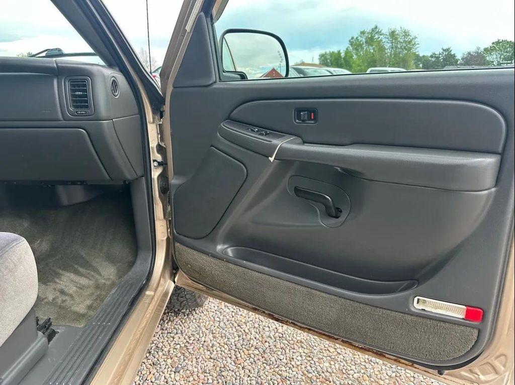 used 2004 GMC Sierra 1500 car, priced at $8,000