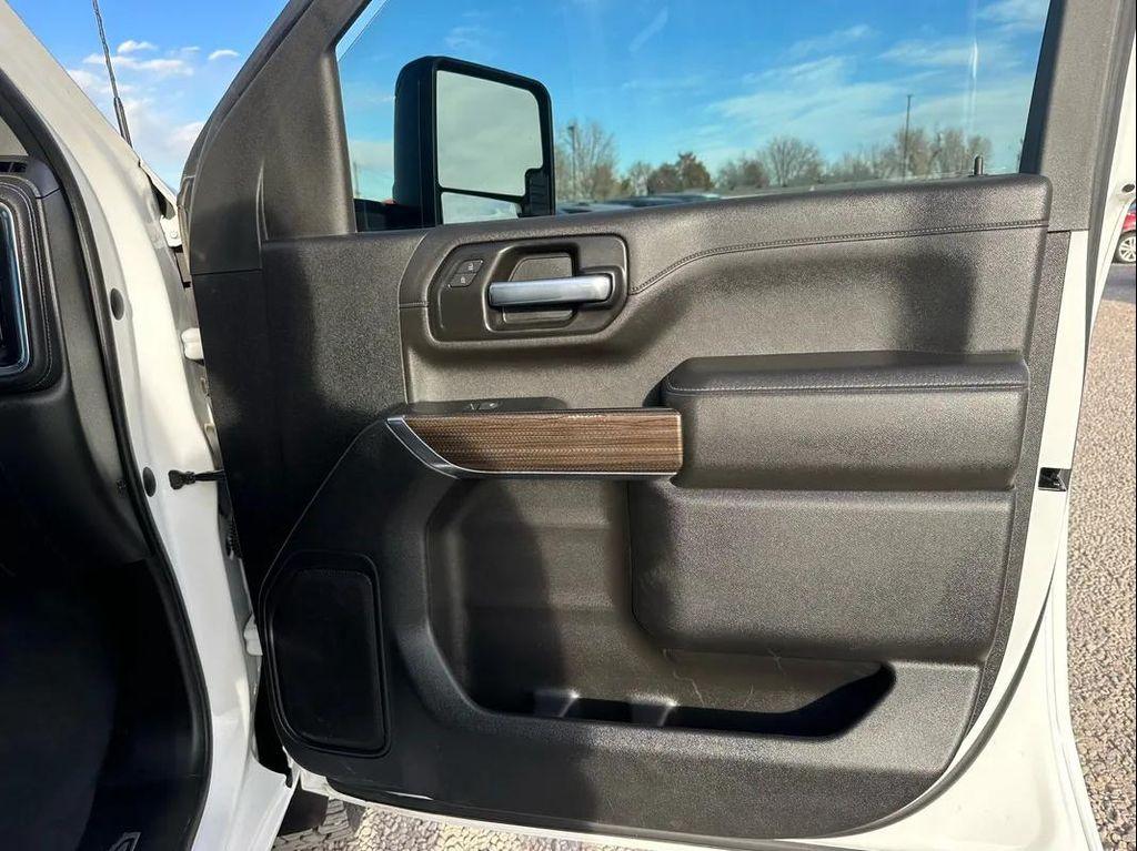 used 2023 Chevrolet Silverado 2500 car, priced at $34,980