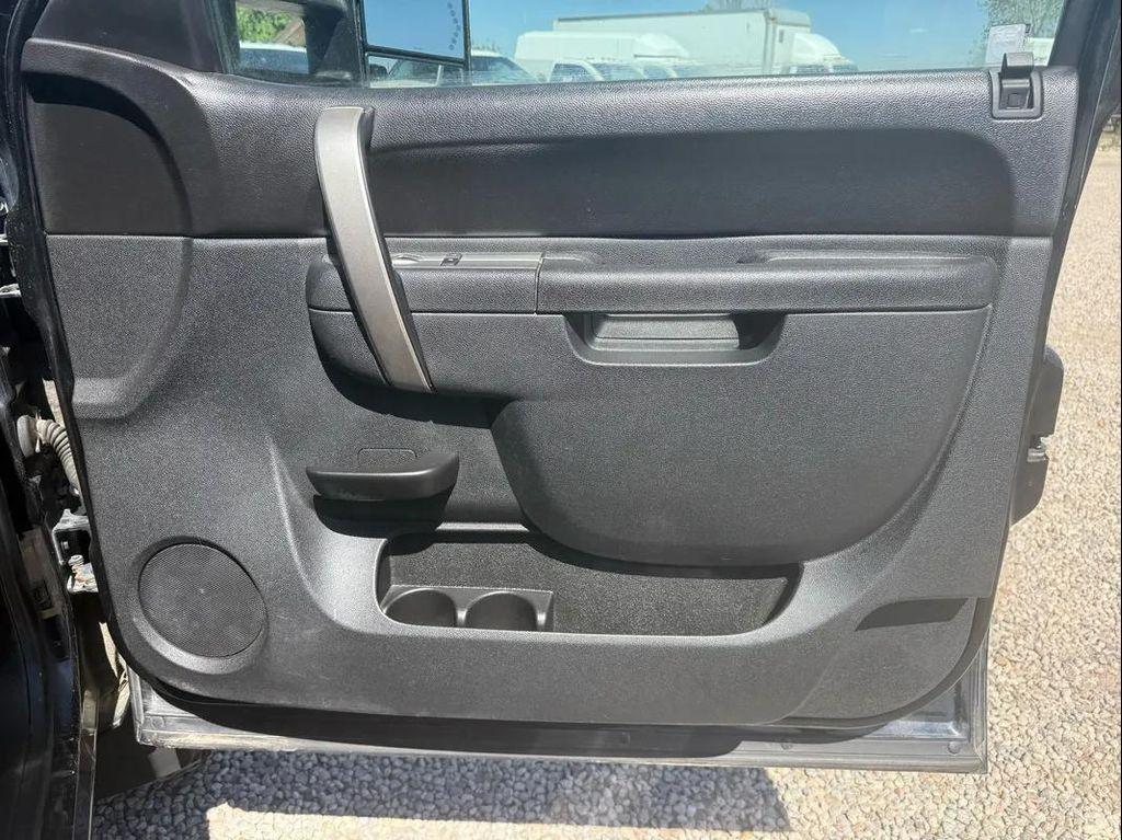 used 2013 Chevrolet Silverado 2500 car, priced at $22,500