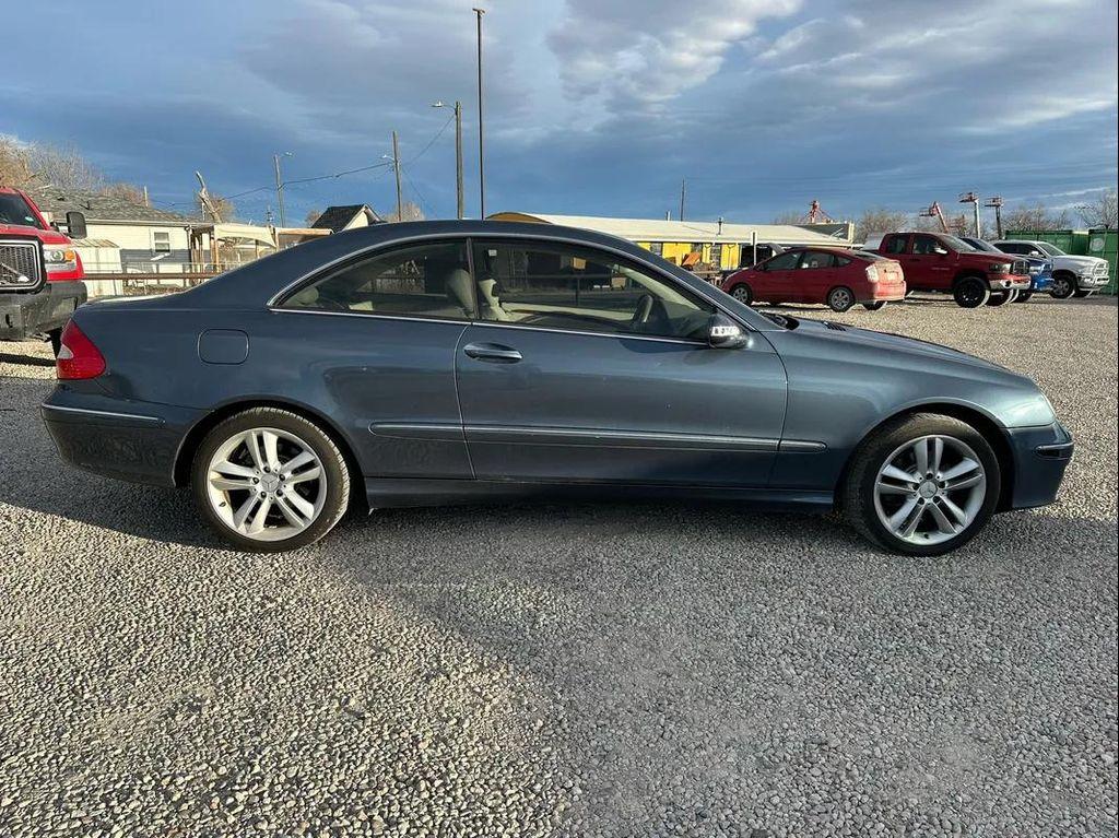used 2007 Mercedes-Benz CLK-Class car, priced at $5,700