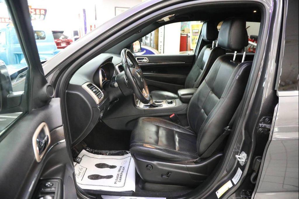 used 2017 Jeep Grand Cherokee car, priced at $15,896