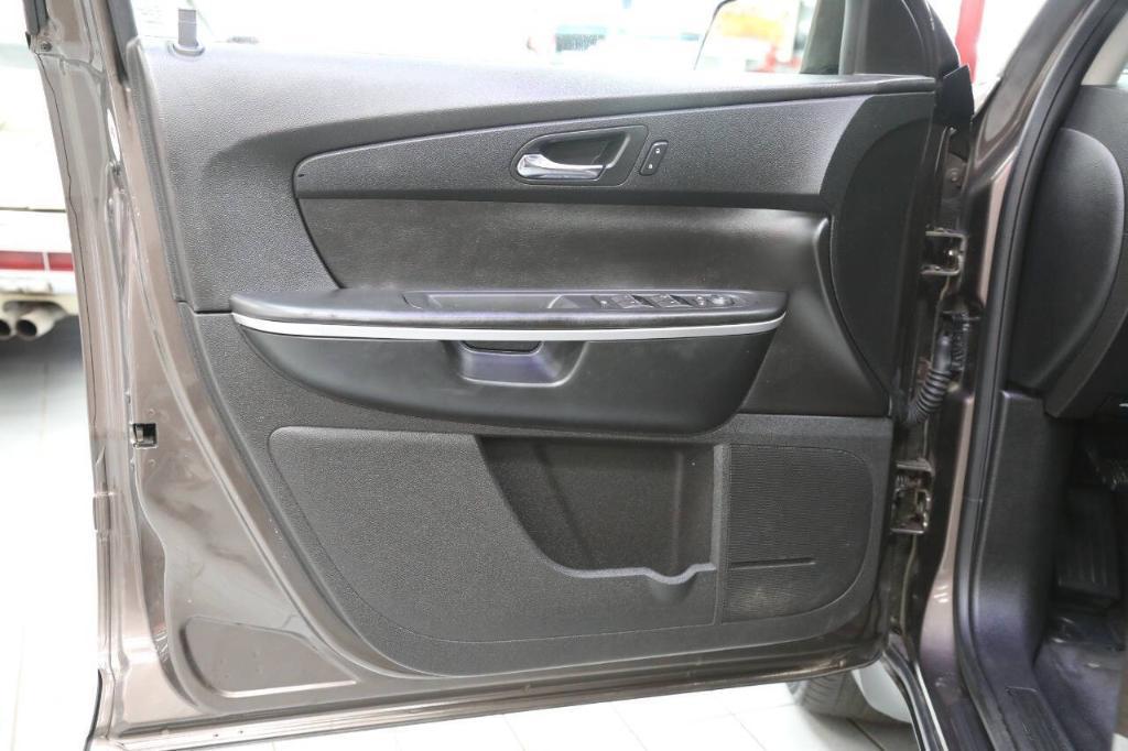 used 2012 GMC Acadia car, priced at $8,850