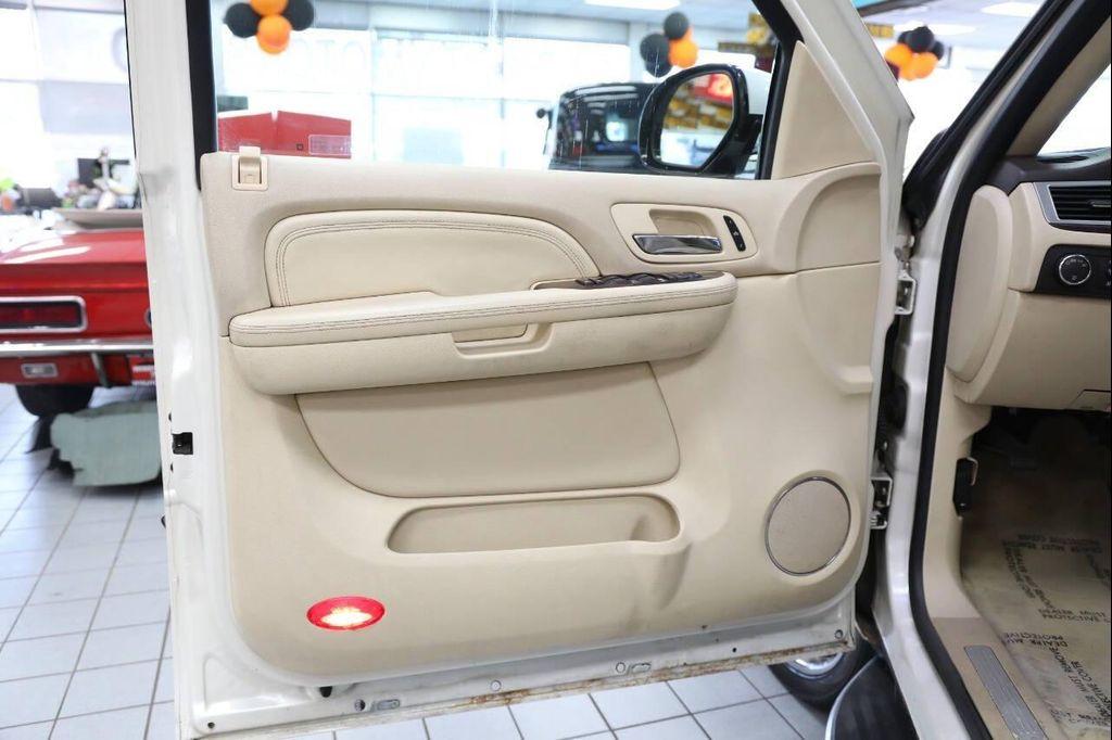 used 2007 Cadillac Escalade car, priced at $8,896