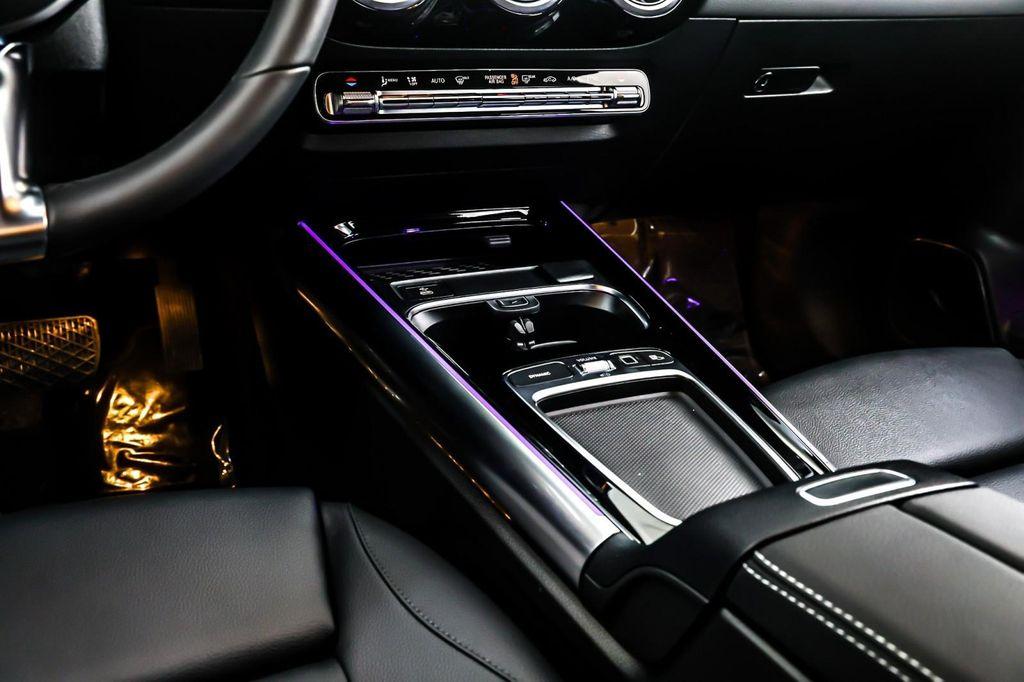 new 2025 Mercedes-Benz GLA 250 car, priced at $48,165