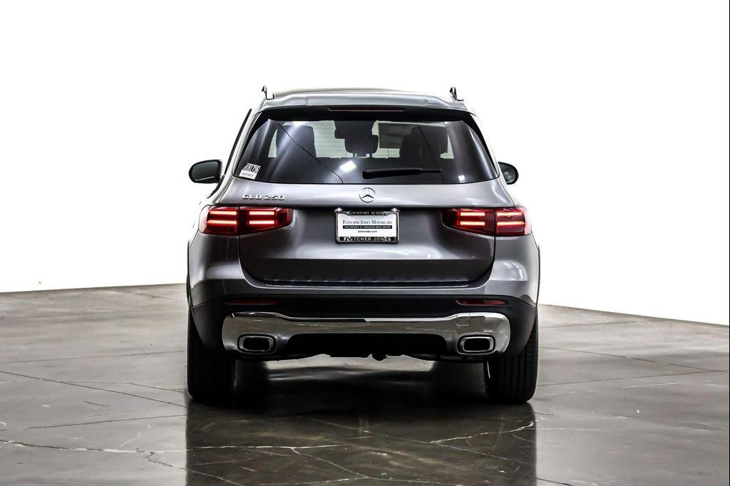 new 2026 Mercedes-Benz GLB 250 car, priced at $48,880