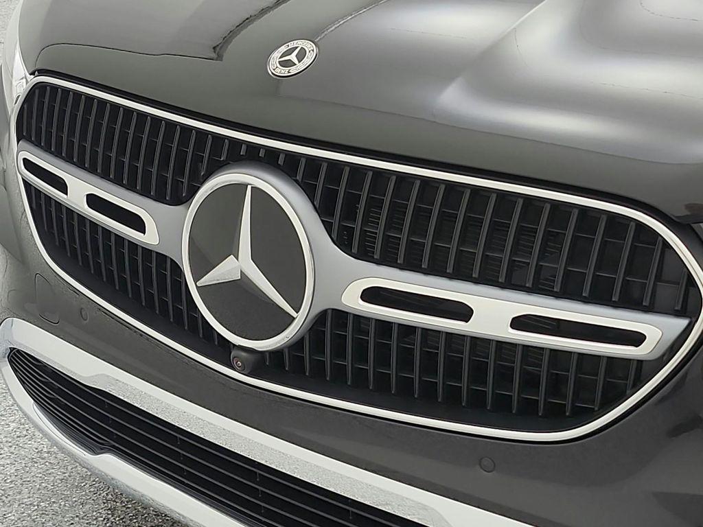 new 2026 Mercedes-Benz GLC 300 car, priced at $58,170