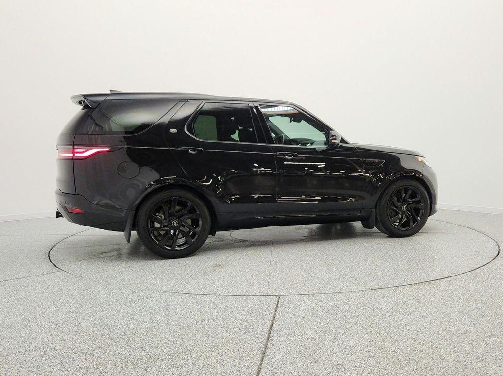 used 2024 Land Rover Discovery car, priced at $49,894