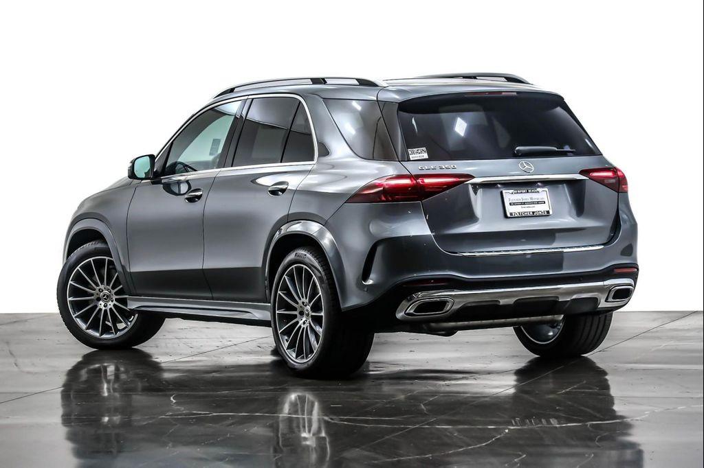 new 2026 Mercedes-Benz GLE 350 car, priced at $72,435