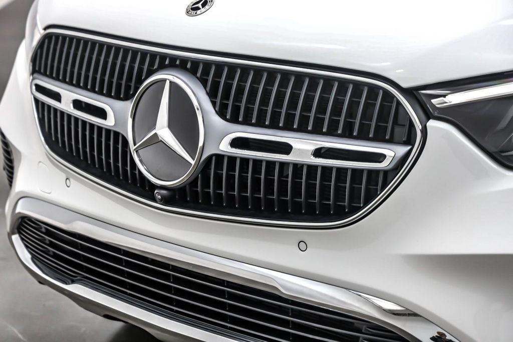 new 2026 Mercedes-Benz GLC 300 car, priced at $55,370
