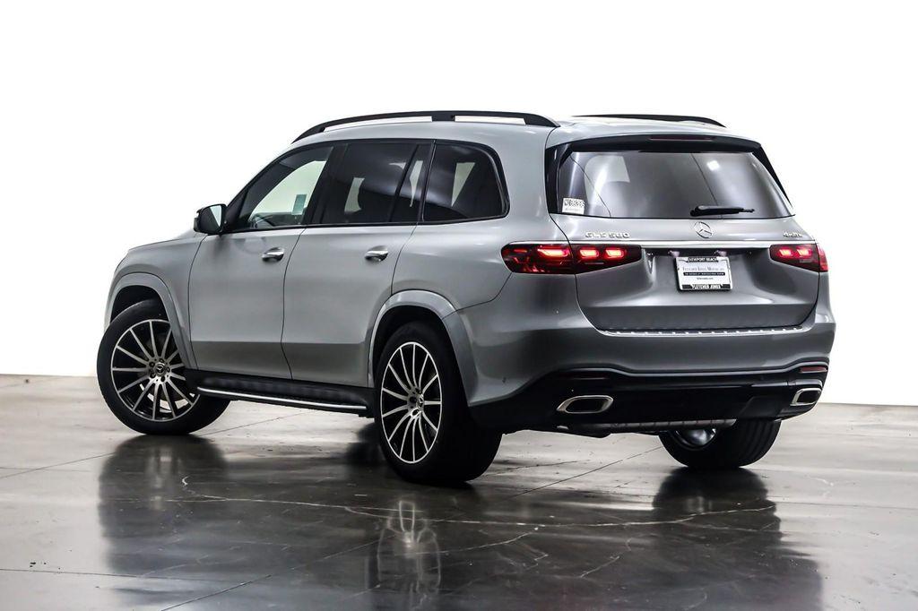 new 2026 Mercedes-Benz GLS 580 car, priced at $125,080