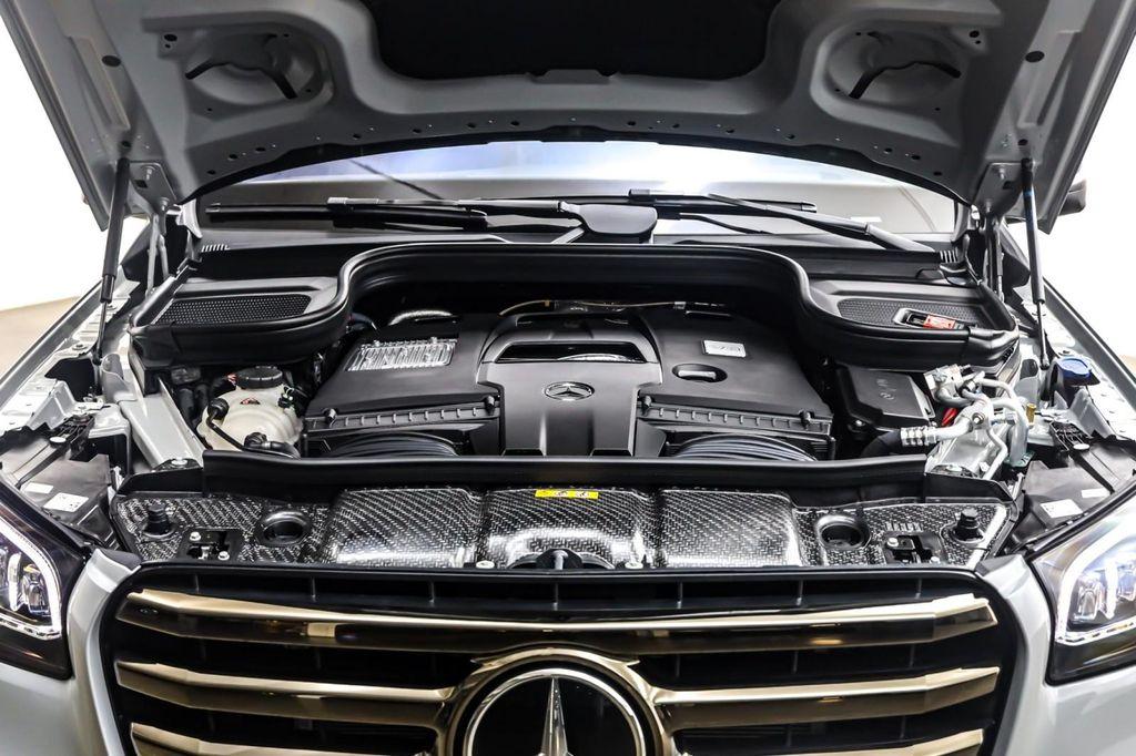 new 2026 Mercedes-Benz GLS 580 car, priced at $125,080