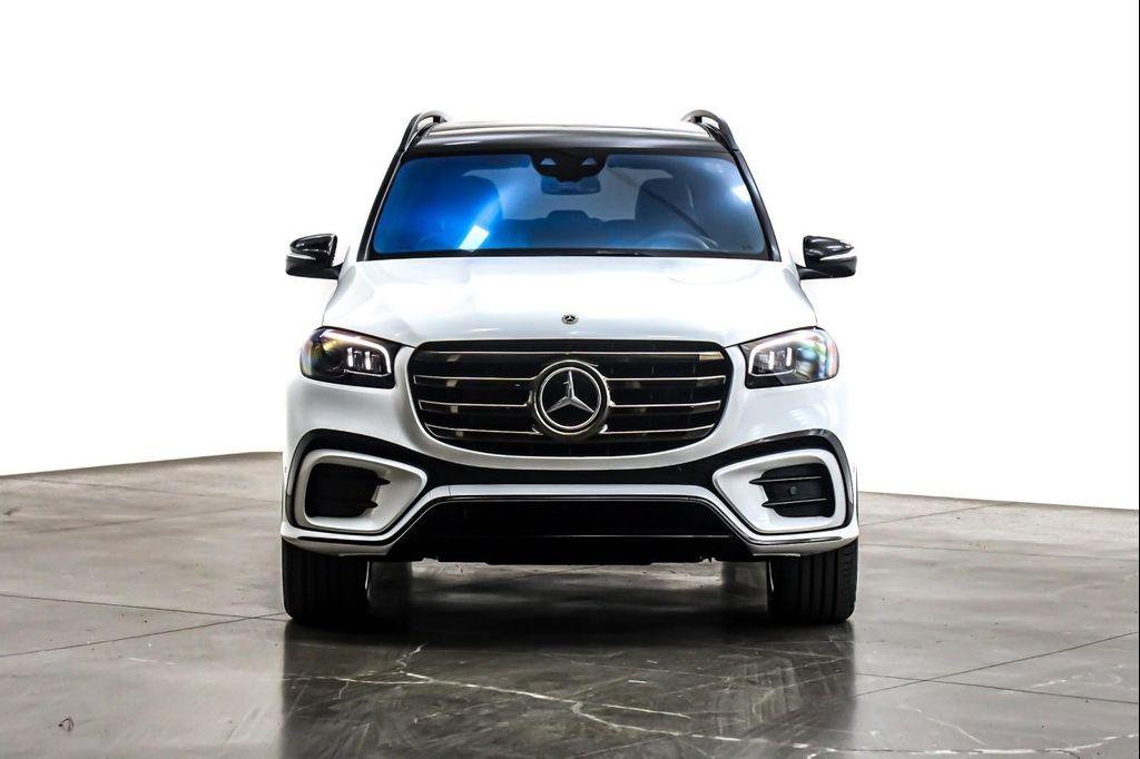 new 2026 Mercedes-Benz GLS 580 car, priced at $124,750